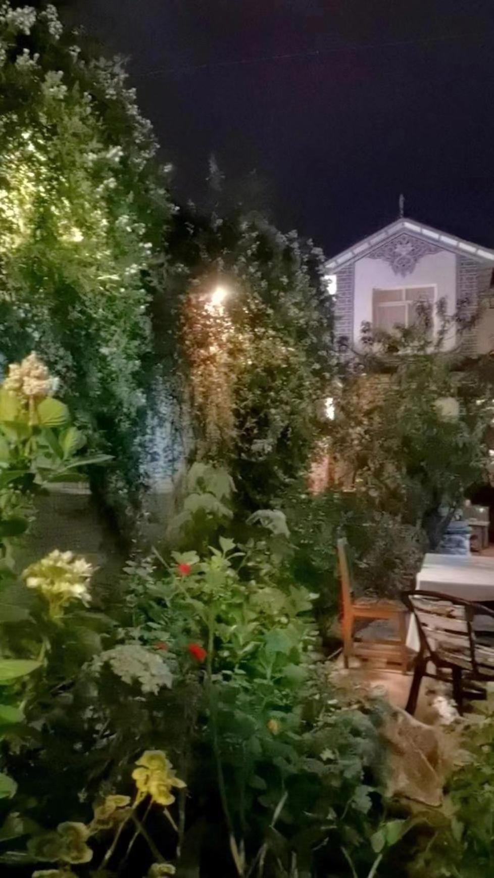 The Lily Pad Inn Đại Lý Ngoại thất bức ảnh